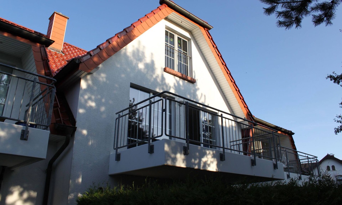 Zingst Apartment | Maisonette apartment 70m² with 2x shower/WC and 2 bedrooms Central WLAN