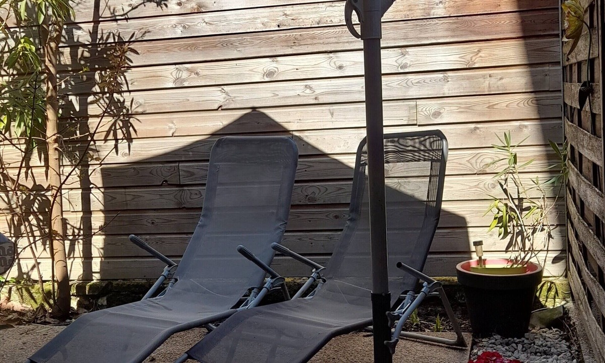 Saujon House | Maisonnette 2/4p private courtyard, QUIET. 200m from the spa. 10 min from ROYAN beaches!