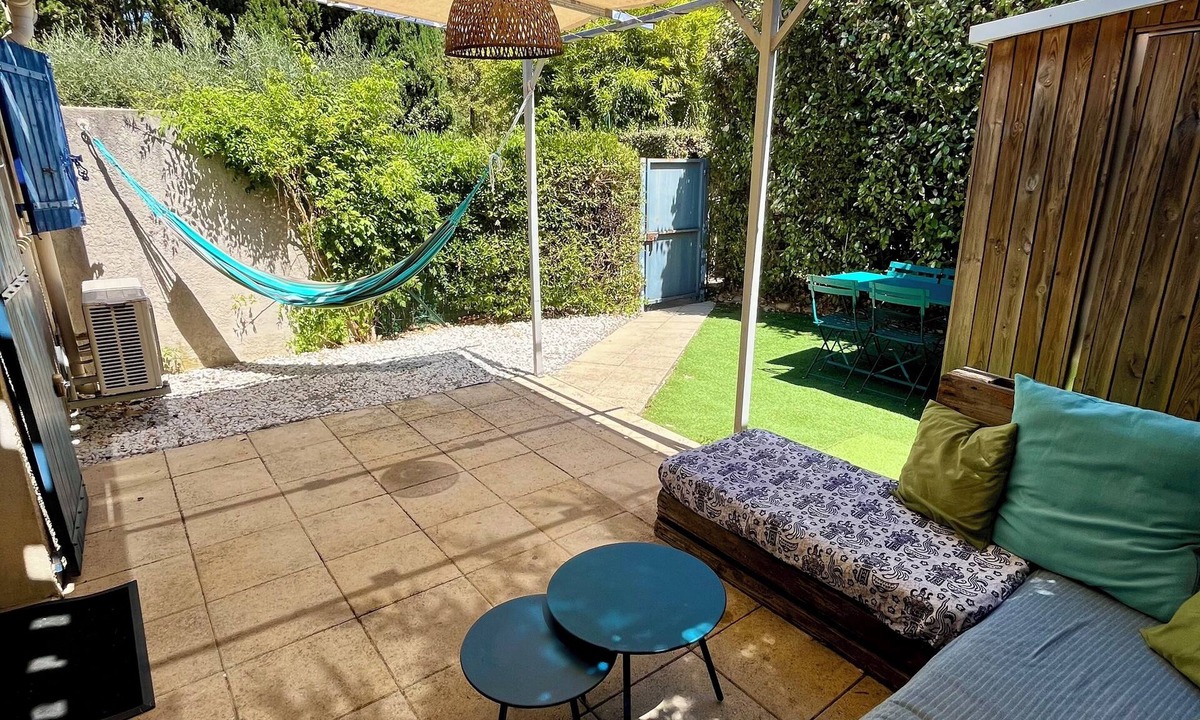 Eyguieres House | Maisonnette in the heart of Provence in a residence with shared swimming pool