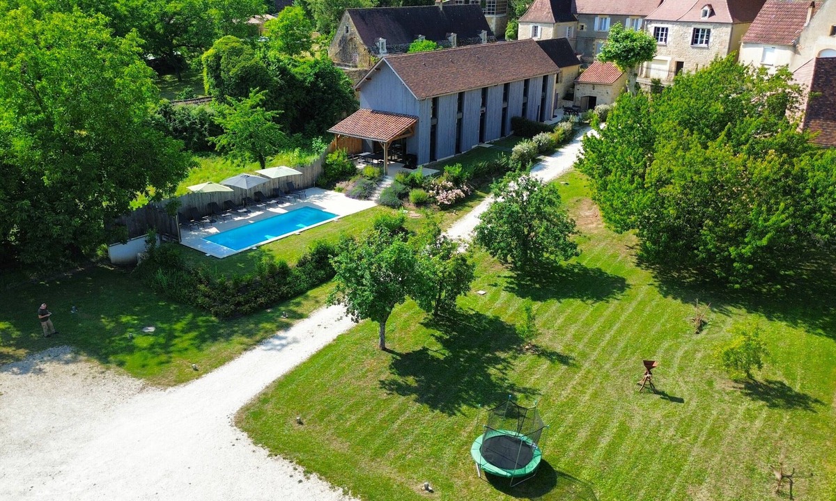 Saint-Vincent-de-Cosse House | MAISONS DE JEANNE: an exceptional stay for (large!) families or friends.