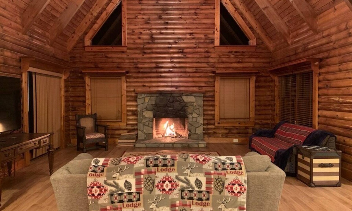 Washington Cabin | Majestic Tranquil 3-bedroom cabin for a relaxing getaway