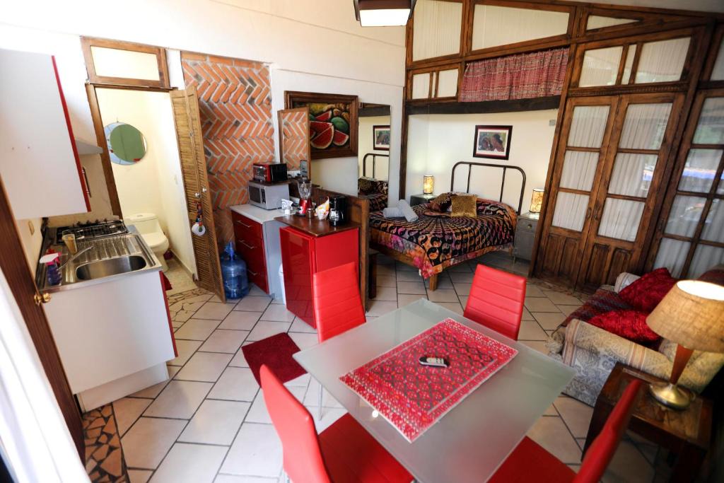 Cholula Apartment | Majikal B&B - Jacaranda