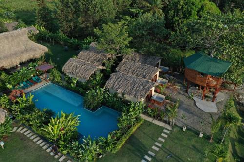 Turbo Hotel | MAKAI BEACH HOSTEL