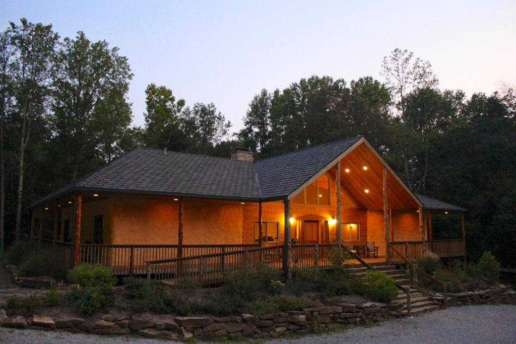 Makanda Bed & Breakfast | Makanda Inn