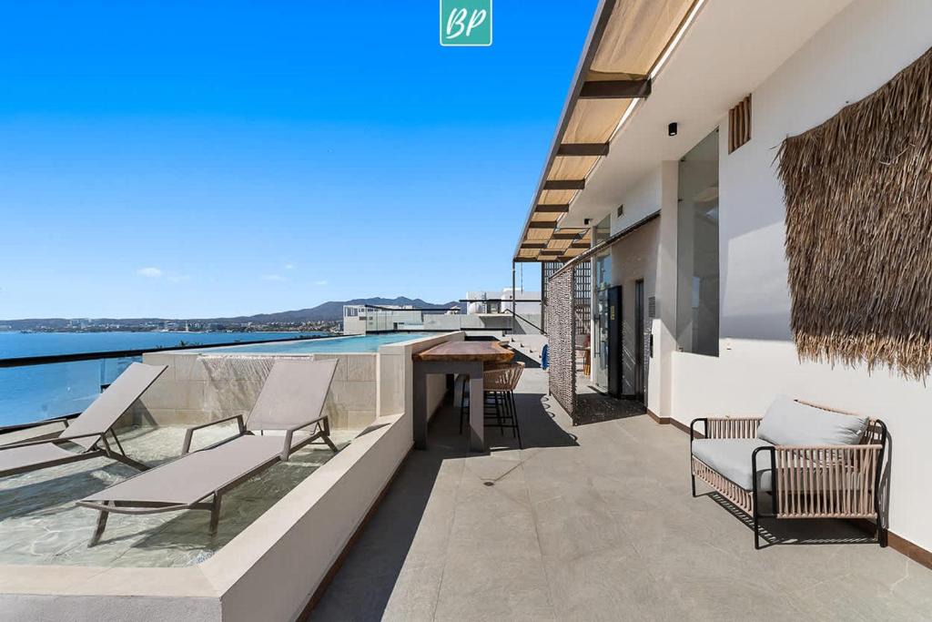 Bucerias Apartment | Makare Bucerias - Rooftop Pool and Steps to Beach