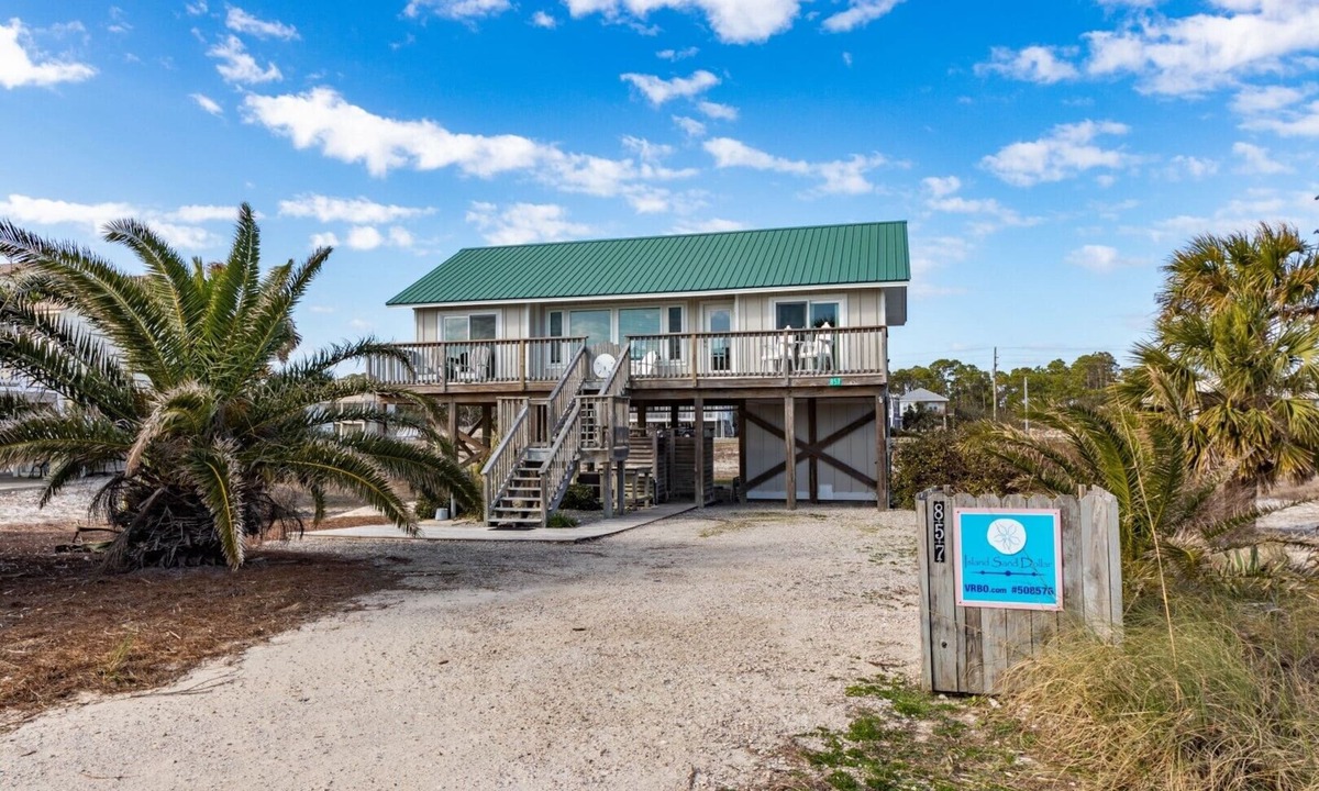 East End House | Make Waves for LESS 20% OFF! Family Friendly