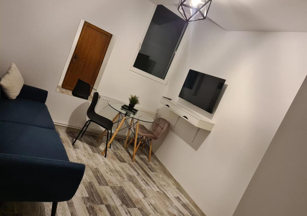 Bacau Apartment | Mall First Cool Place