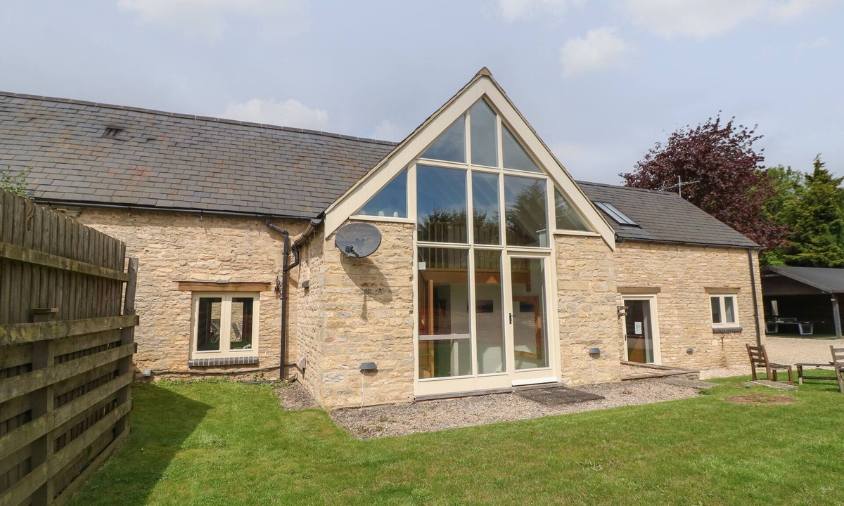 Carterton House | Malt Barn