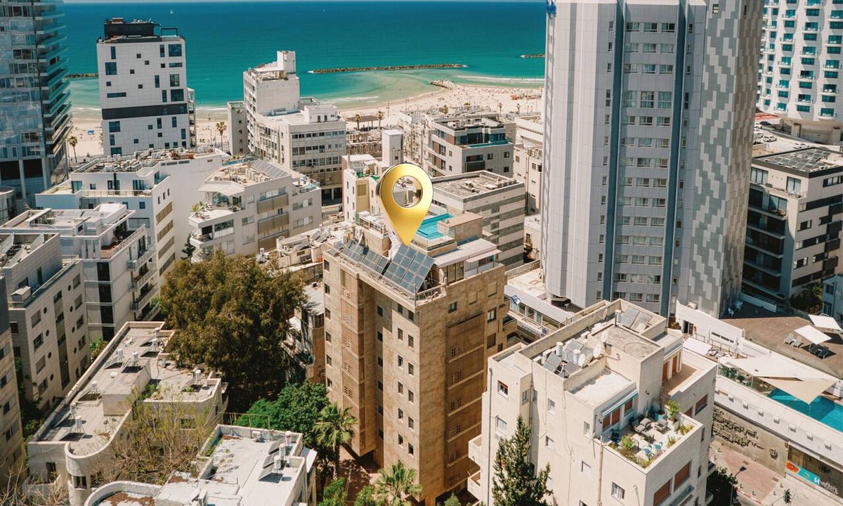 Tel Aviv Promenade Apartment | MAMAD Upscale Family Home with Balcony, Parking next to Beach by FeelHome