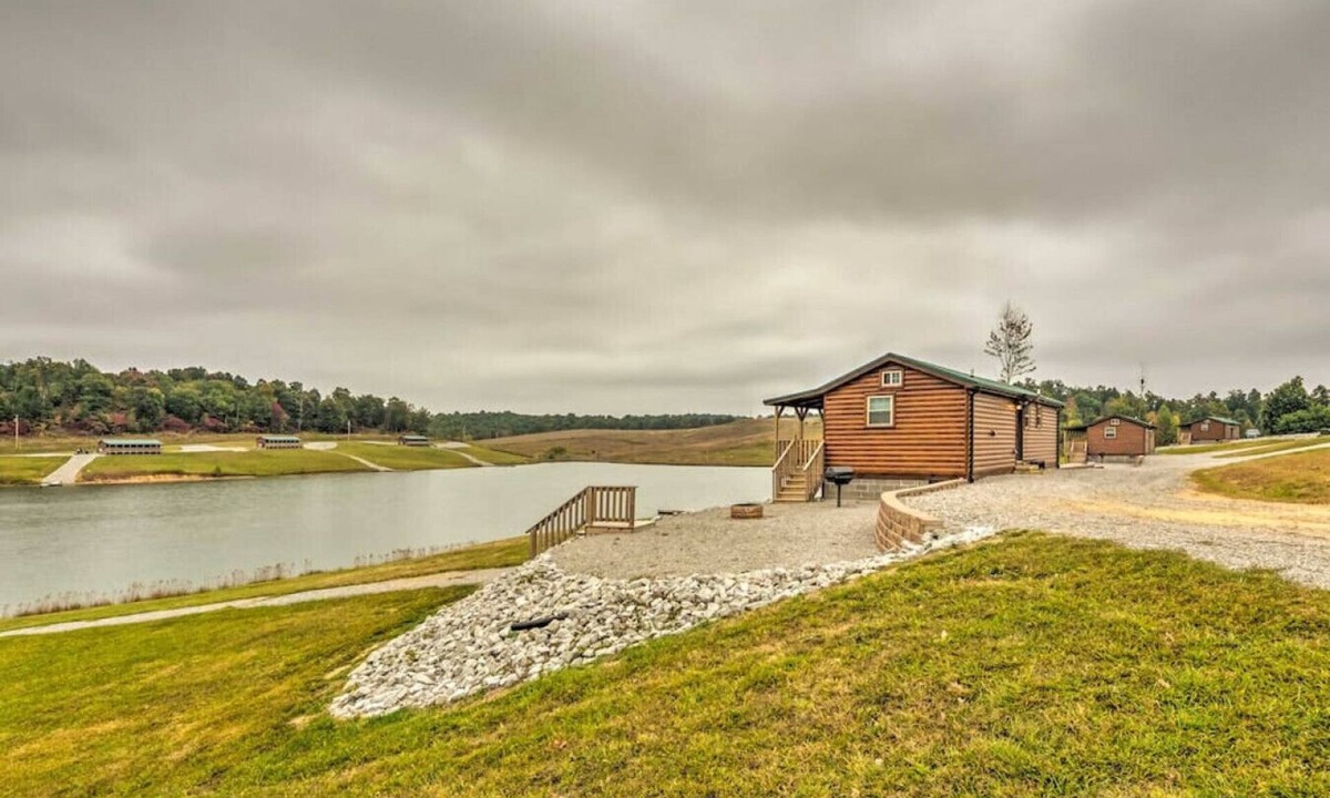 Mammoth Cave Cabin | Mammoth Cave Cabin Rentals 7 - 12.8 miles from Mammoth Cave National Park