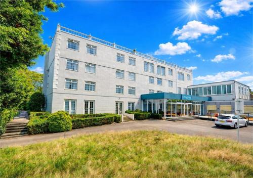 Wilmslow Hotel | Manchester Airport Stanley Hotel by Belvilla
