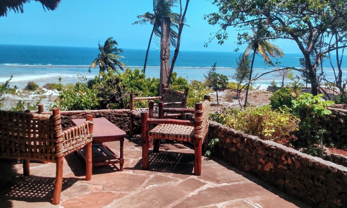 Msambweni Bed & Breakfast | Mango Lodge Msambweni