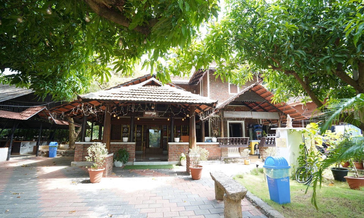 Chittur Resort | Mango Village
