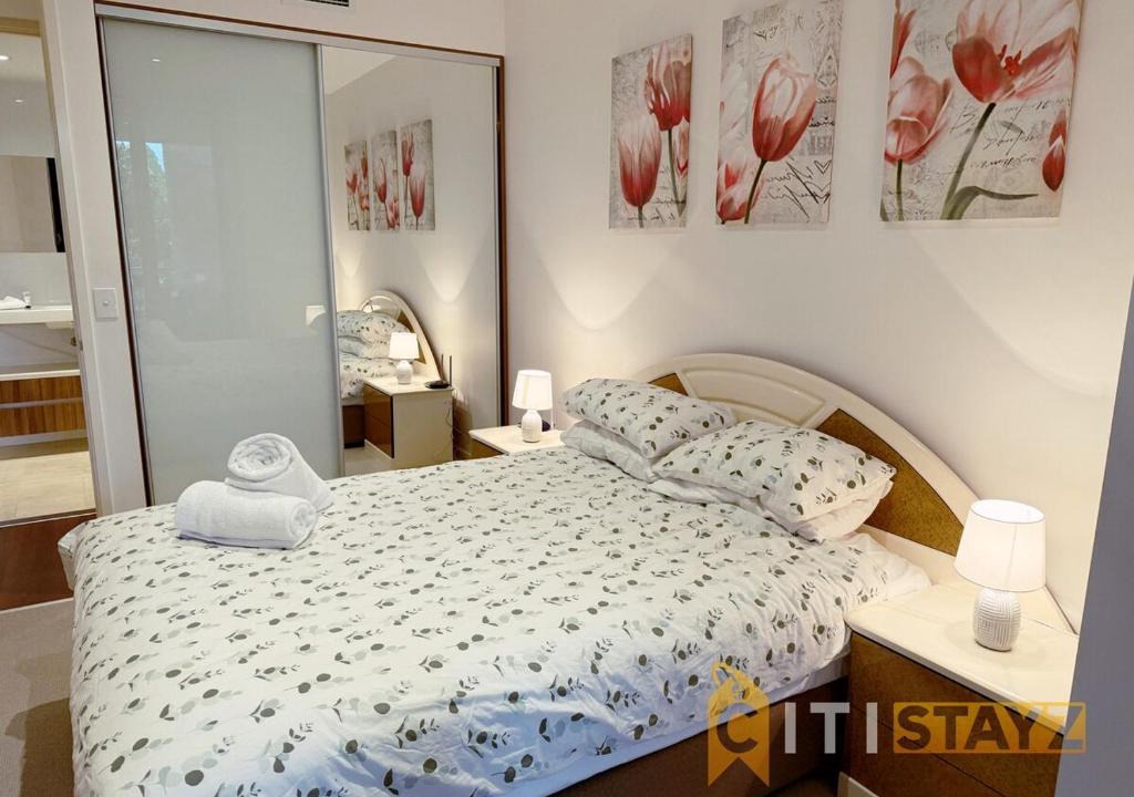 City East Apartment | Manhattan Magic - City 1Bd Retreat and Parking