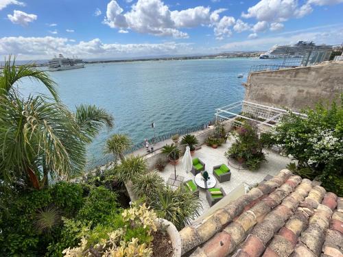 Ortigia Apartment | Maniace Suites Terrace Sea View