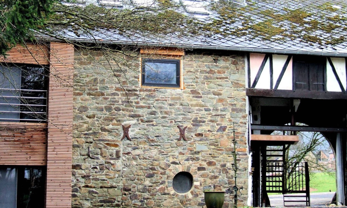 Robertville House | Manor house studio in Robertville