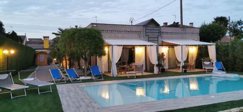 Castelbaldo House | Manor Villa Among Veneto's Orchards
