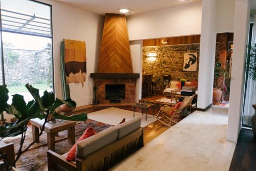 Coscomatepec House | Mansión de las Flores