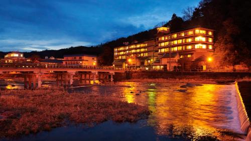 Okutsu Onsen Hotel | Mansuirou