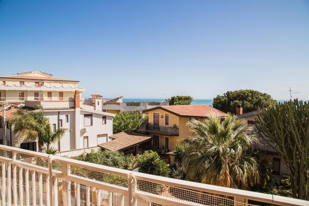 Fiumenaro Apartment | Manuì