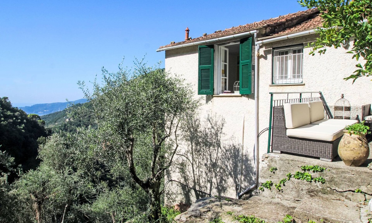 Semorile House | Manuela by Interhome