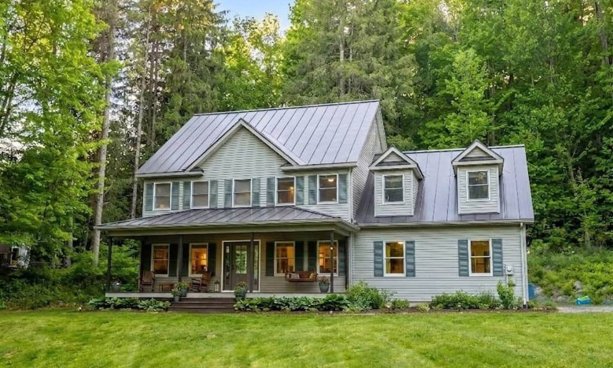 Richmond House | Maple Mountain Getaway
