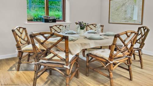 East Tisted House | Maplescombe