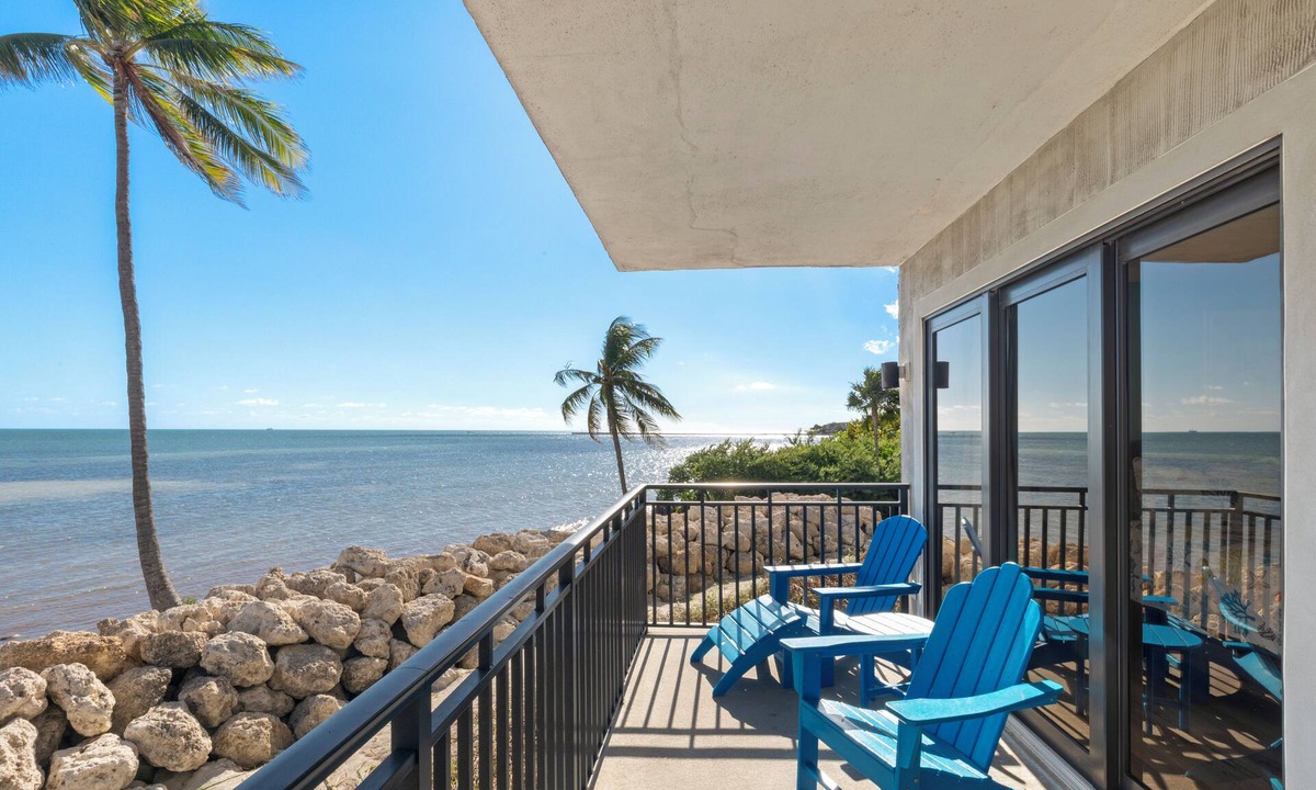 Key West Condo | Mar Y Sol –Luxurious oceanfront Key West Breathtaking Atlantic Sunrise Views