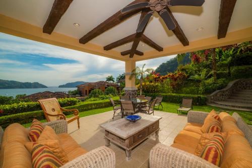 Herradura House | Marbella 1E 3 BR Ocean View