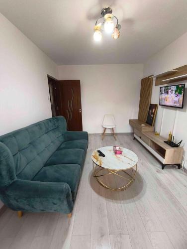 Buzau Apartment | Mariana