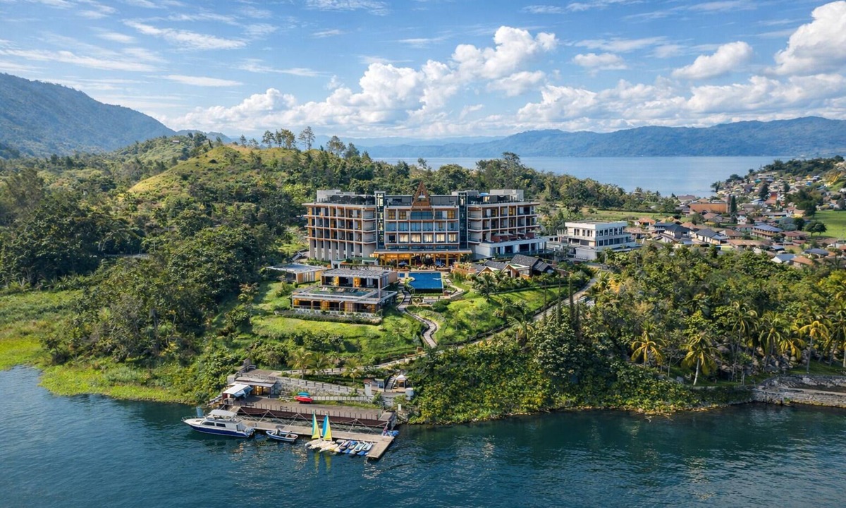 Tuk Tuk Resort | Marianna Resort & Convention Tuktuk Samosir