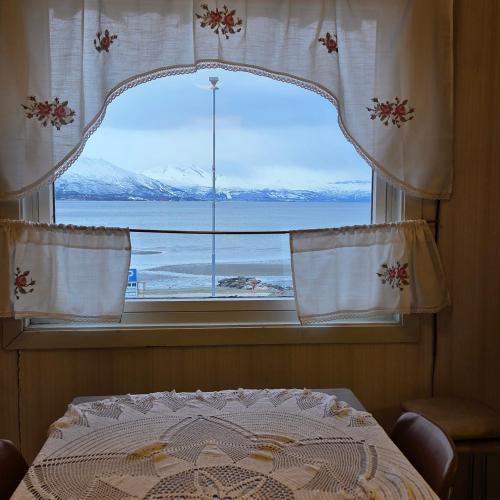Bjerkvik Apartment | Marias retro