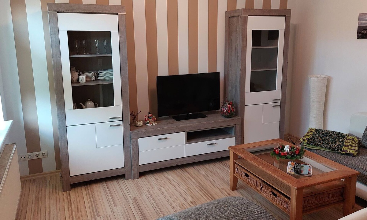 Bentwisch Condo | Marie's "coastal magic"