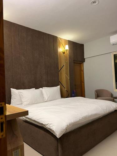 D.H.A. Hotel | Marigold Accommodations