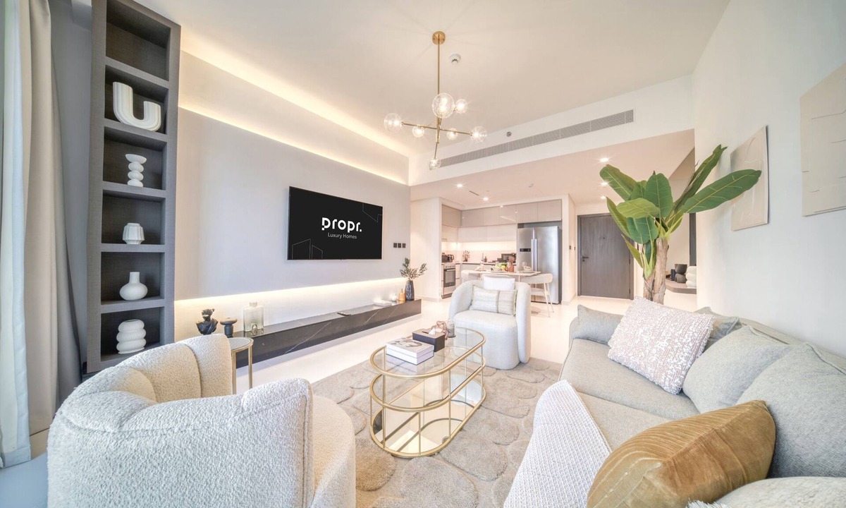 Dubai Marina Apartment | Marina Luxe 2BR | Emaar Beachfront