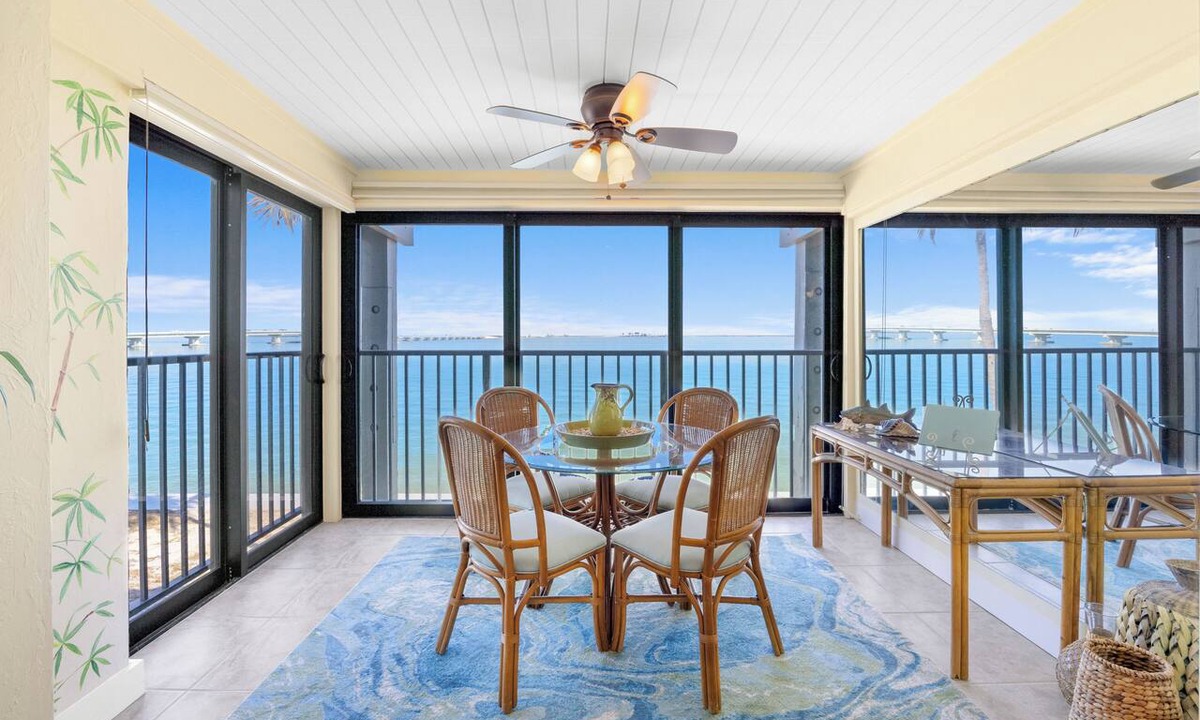 Sanibel Condo | Mariner Pointe 1042: Gorgeous & Expansive Bay Front Views & Great Location!