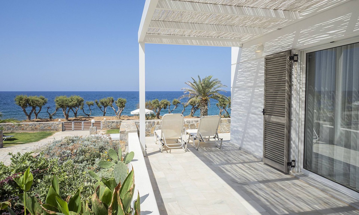 Sissi Hotel | Maritimo Beach Hotel