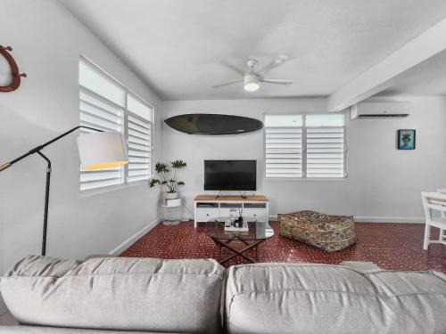 Maleza Baja Apartment | Marley n Enzos Surf Shack