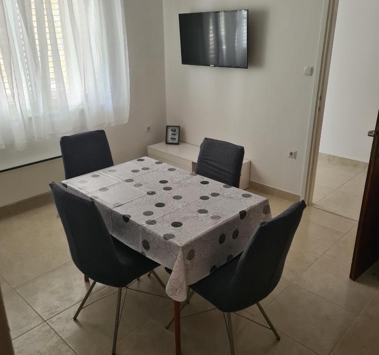 Sibenik Apartment | Maro
