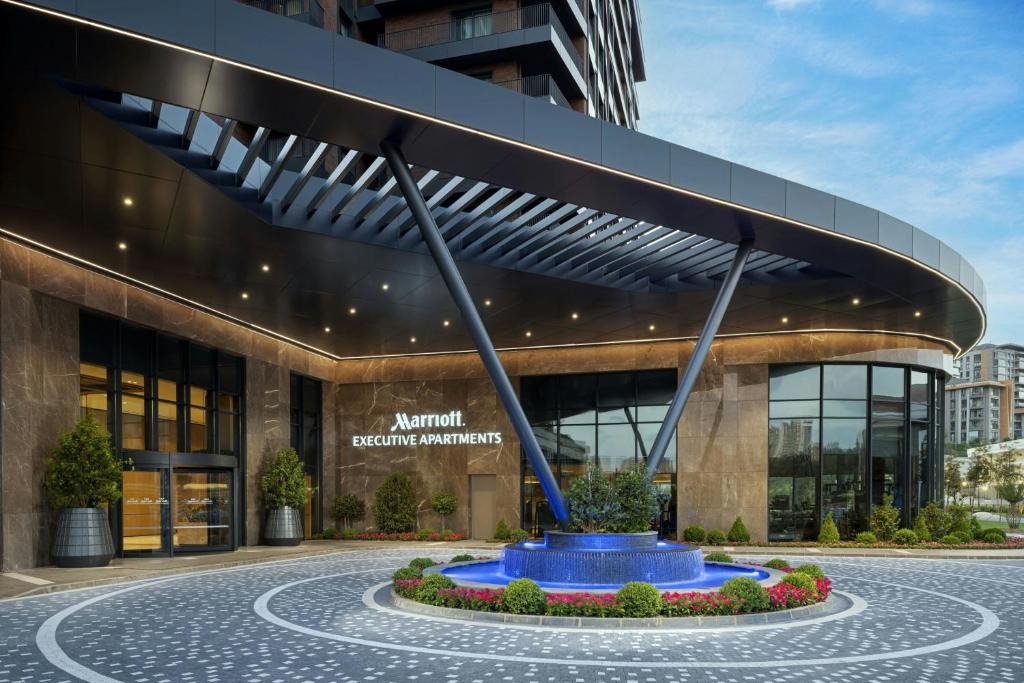 Kucukcekmece Hotel | Marriott Executive Apartments Istanbul Tema World