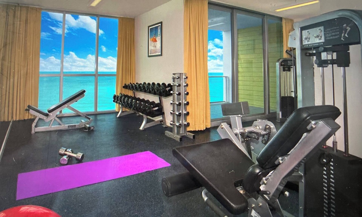 Marco Island Hotel | Marriott's Crystal Shores Marco Island DIRECT WATERFRONT 2/2 JULY 11-18 ONLY