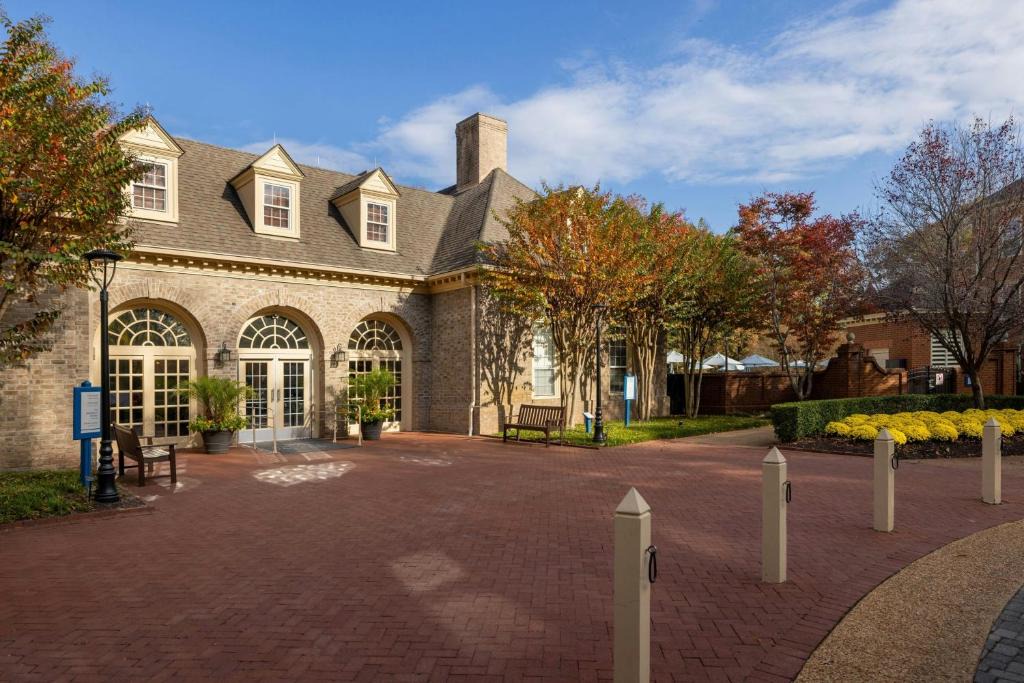 Berkeley Hotel | Marriott's Manor Club at Ford's Colony
