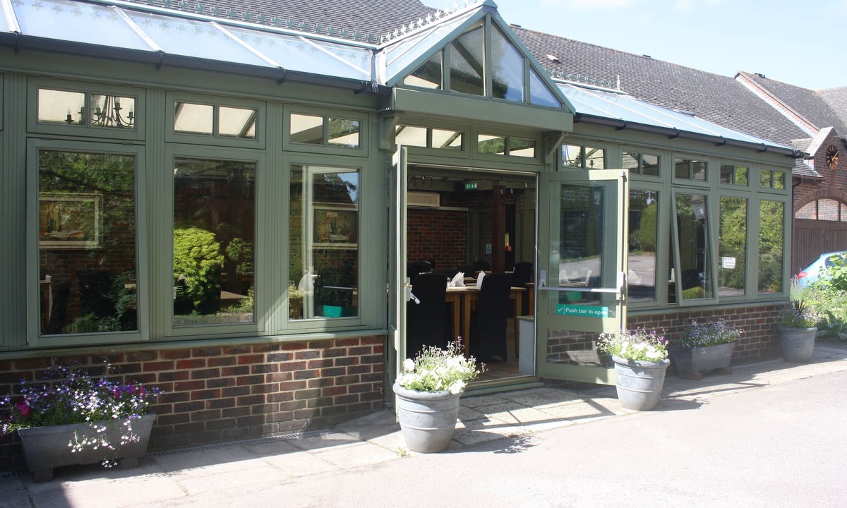 Wootton Bassett Hotel | Marsh Farm Hotel