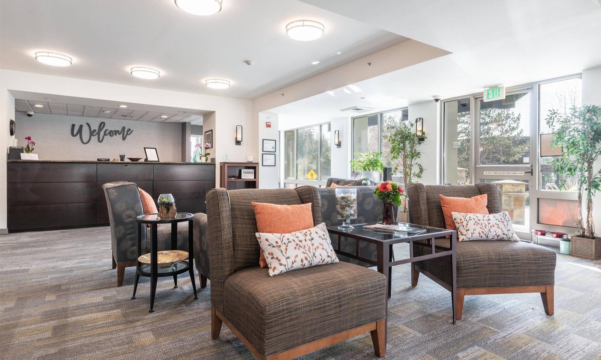 Bainbridge Island Hotel | Marshall Suites Bainbridge Island, SureStay Collection by BW