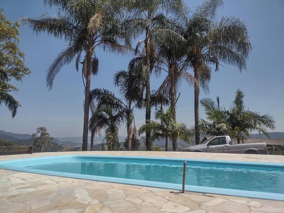 Extrema House | Martins