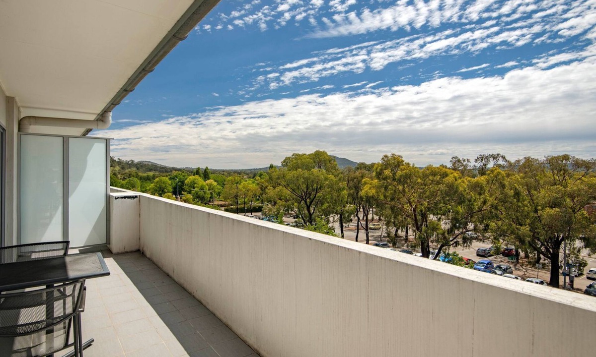 Greenway Apartment | Marvellous 1 Bedroom Apartment