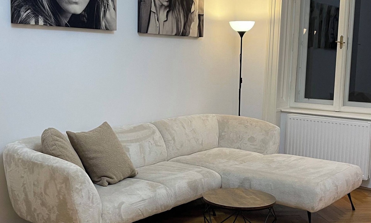 Innere Stadt Apartment | Marvelous 2-Bedroom Apartment in the Heart of Vienna