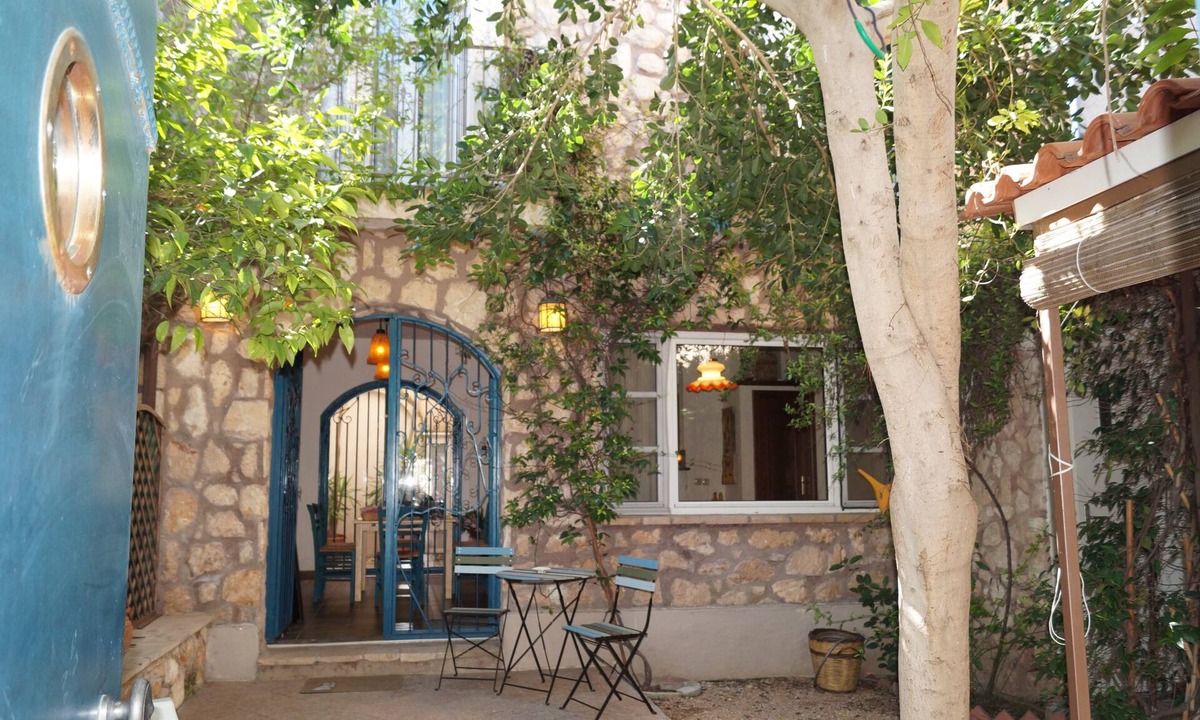 Aegina Town House | Marvelous Holiday House, for summer & winter, in the heart of Aegina Town