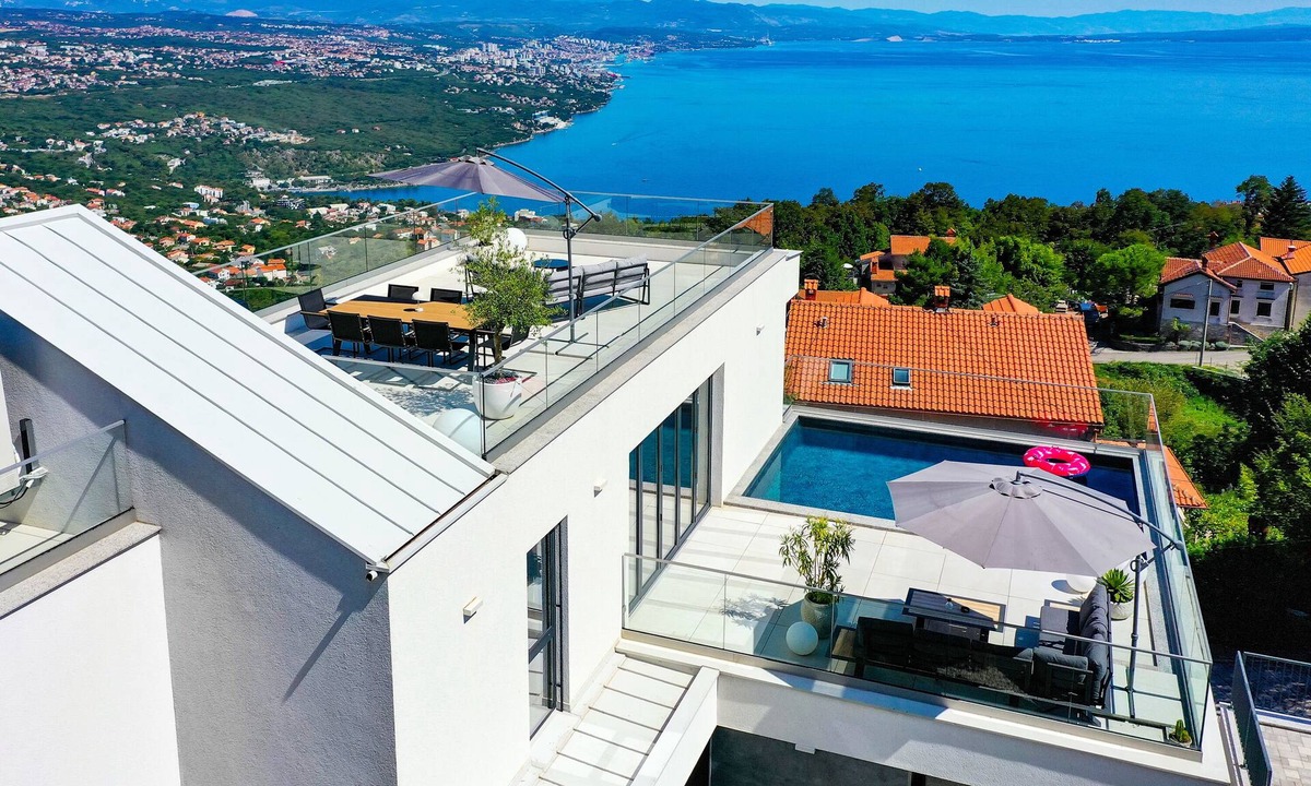 Bregi Villa | Marvelous panoramic sea view 4-bedroom Villa Opatija Sky on the Opatija Riviera
