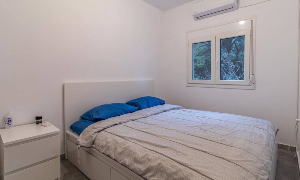 Isthmia House | Marvelous, Secluded Villa, Kavos